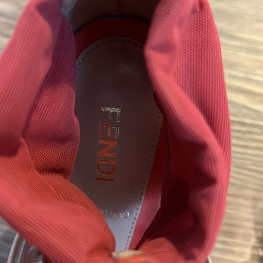 Fendi shoe - Picture 3 of 5